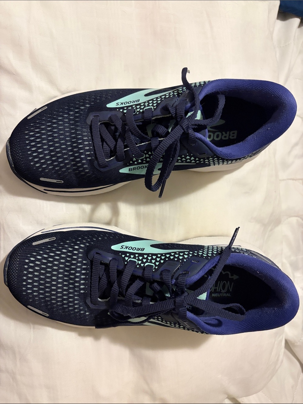 Brooks Women's Navy & Aqua Running Shoes